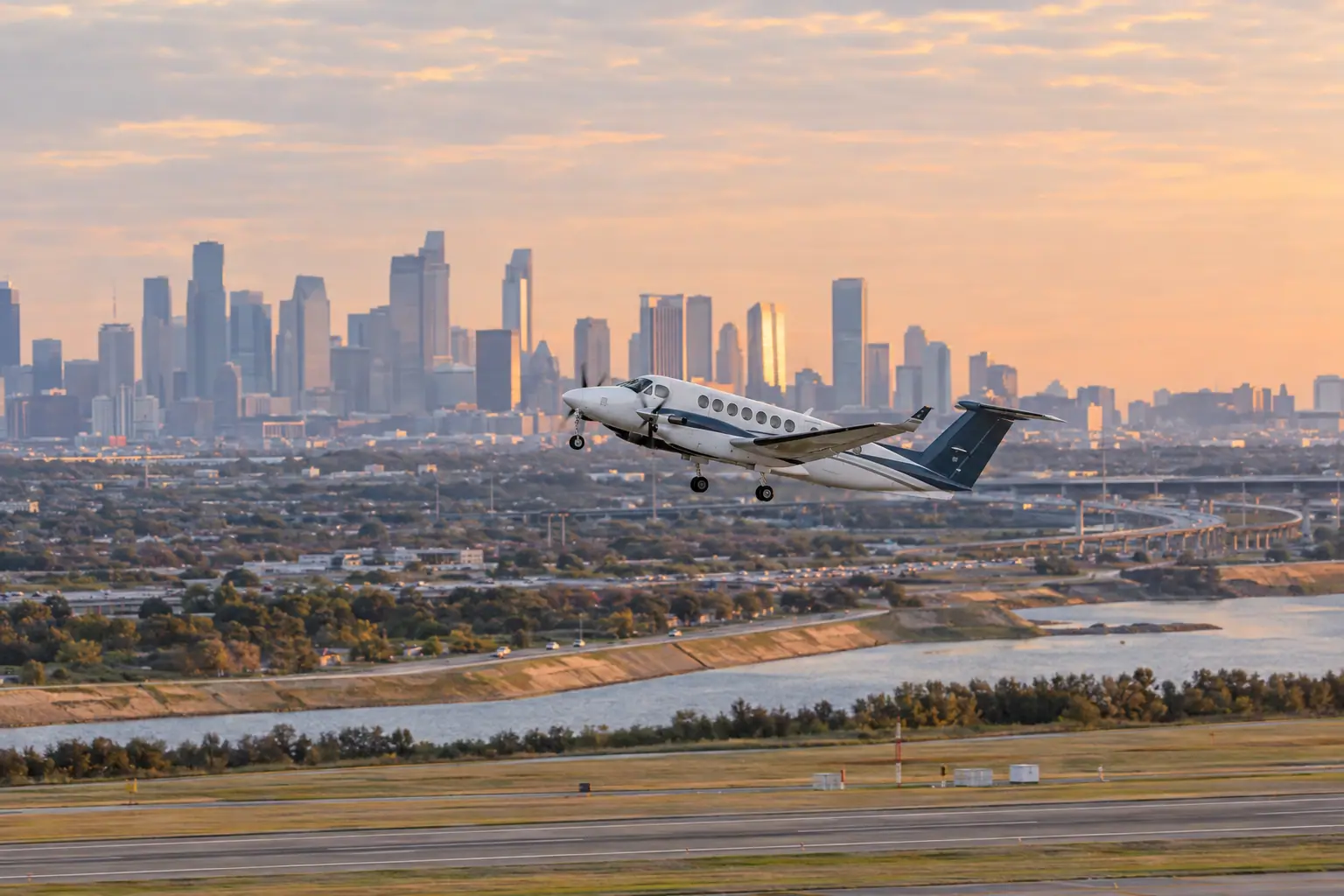 Private jet Dallas to Houston
